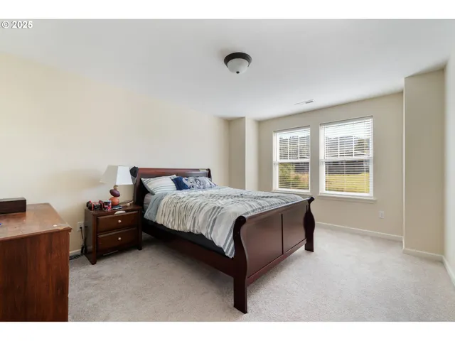 $820,000 | 810 Marvin Lane, Tillamook, OR 97141