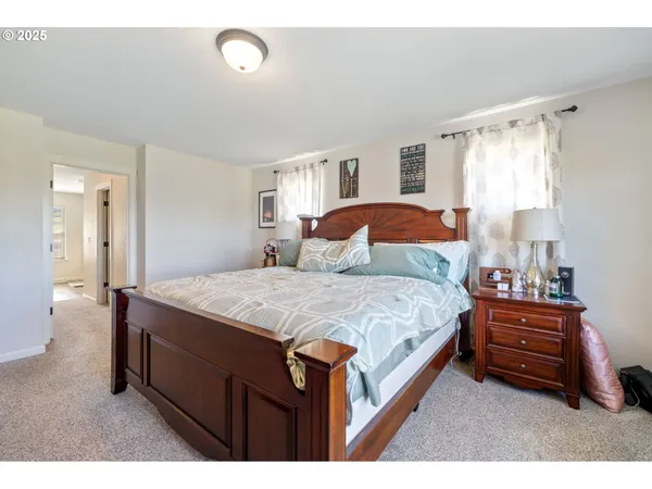 $799,000 | 810 Marvin Lane, Tillamook, OR 97141