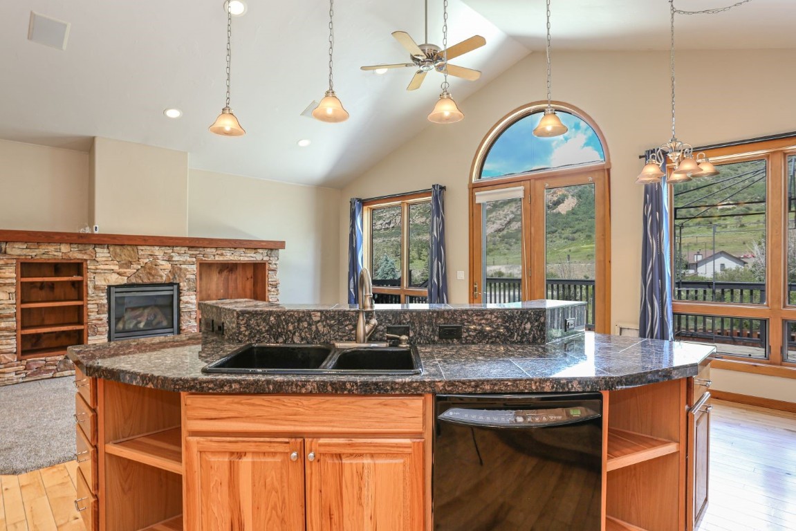11 Alpine Road Dillon, CO 80435 - Photo 8 of 35 Gallery Image 8