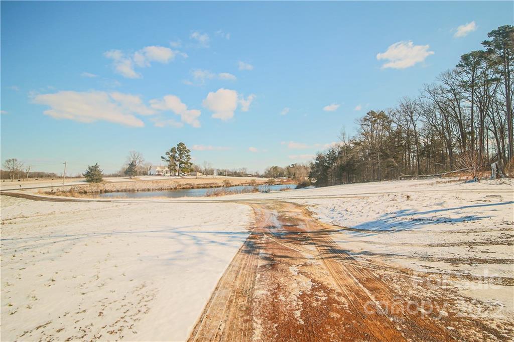 3708 Phifer Road Wingate, NC 28174 - Photo 4 of 17