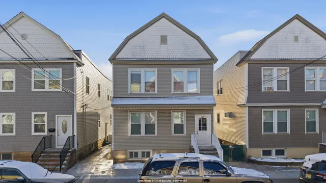$975,000 | 124 West 14th Street, Bayonne, NJ 07002