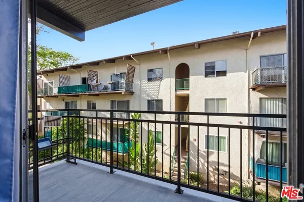 $299,999 | 5460 White Oak Avenue, Unit G217, Encino, CA 91316