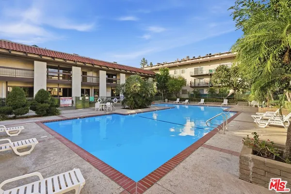 $299,999 | 5460 White Oak Avenue, Unit G217, Encino, CA 91316