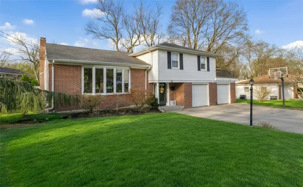 $564,900 | 29 Golini Drive, Johnston, RI 02919