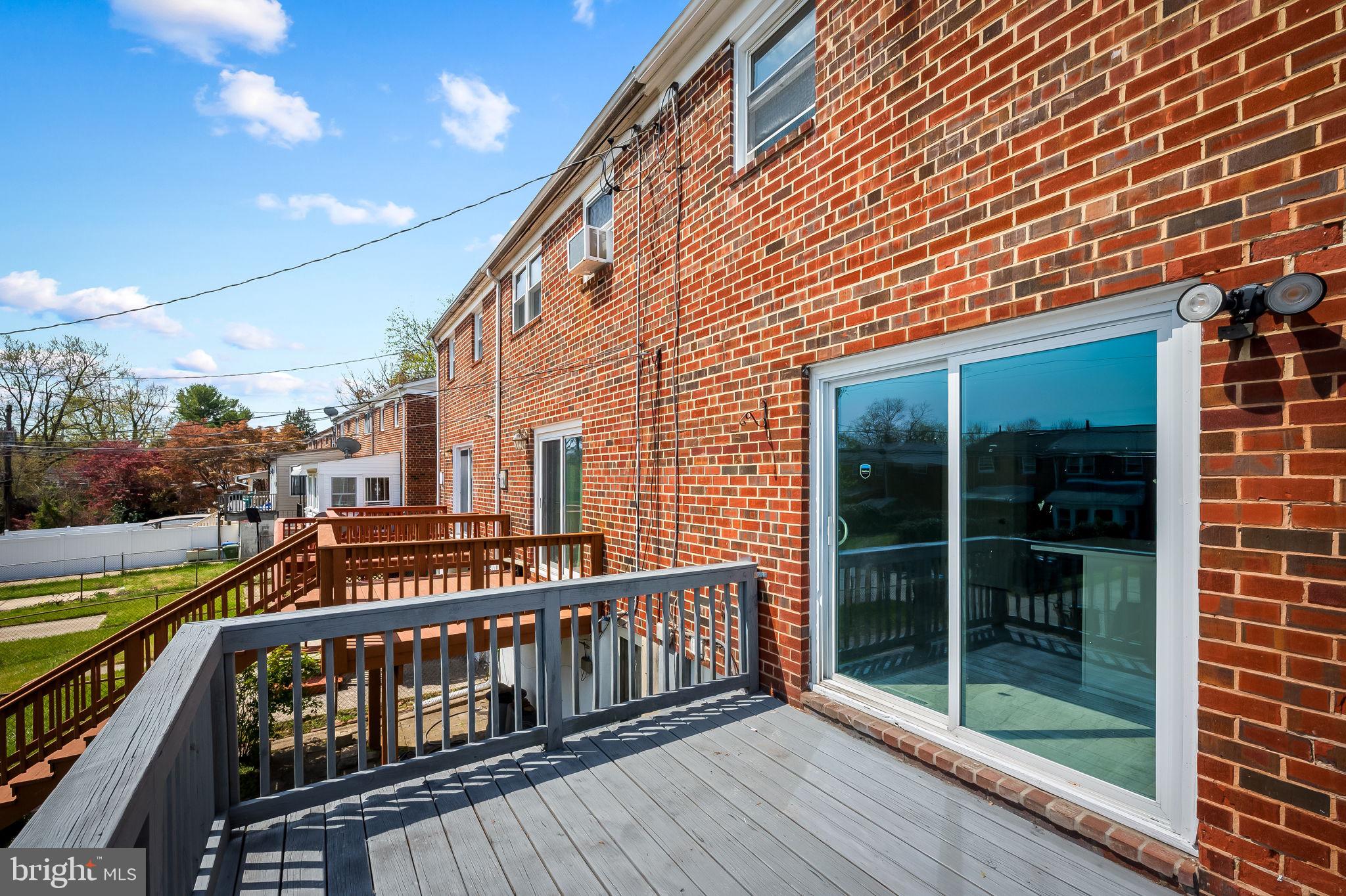 631 Charraway Road Baltimore, MD 21229 - Photo 29 of 33