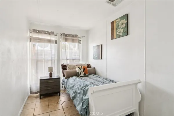 $250,000 | 16079 Yarnell Street, Unit C27, Sylmar, CA 91342