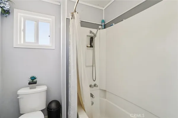 $250,000 | 16079 Yarnell Street, Unit C27, Sylmar, CA 91342