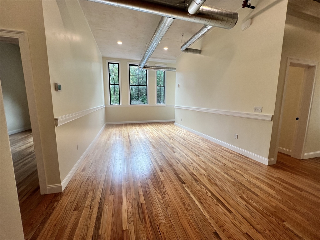 352 Manchaug Road, Unit 3 Sutton, MA 01590 - Photo 3 of 6