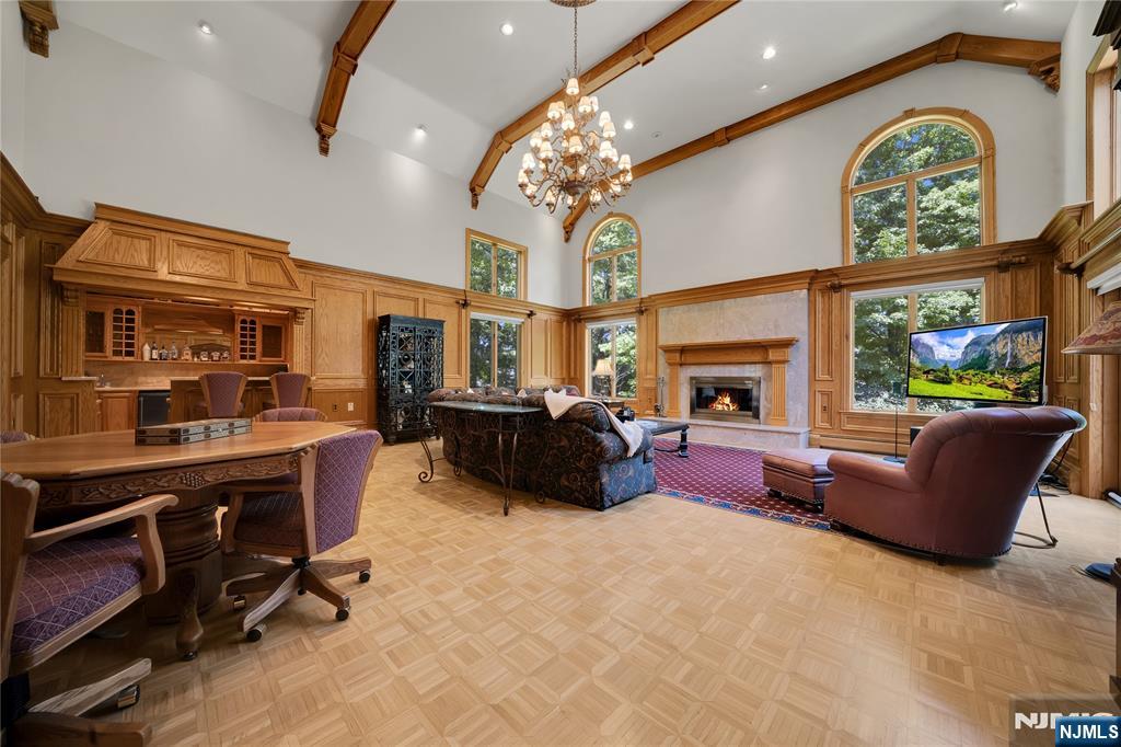 837 Apple Ridge Road Franklin Lakes, NJ 07417 - Photo 22 of 33 Gallery Image 22