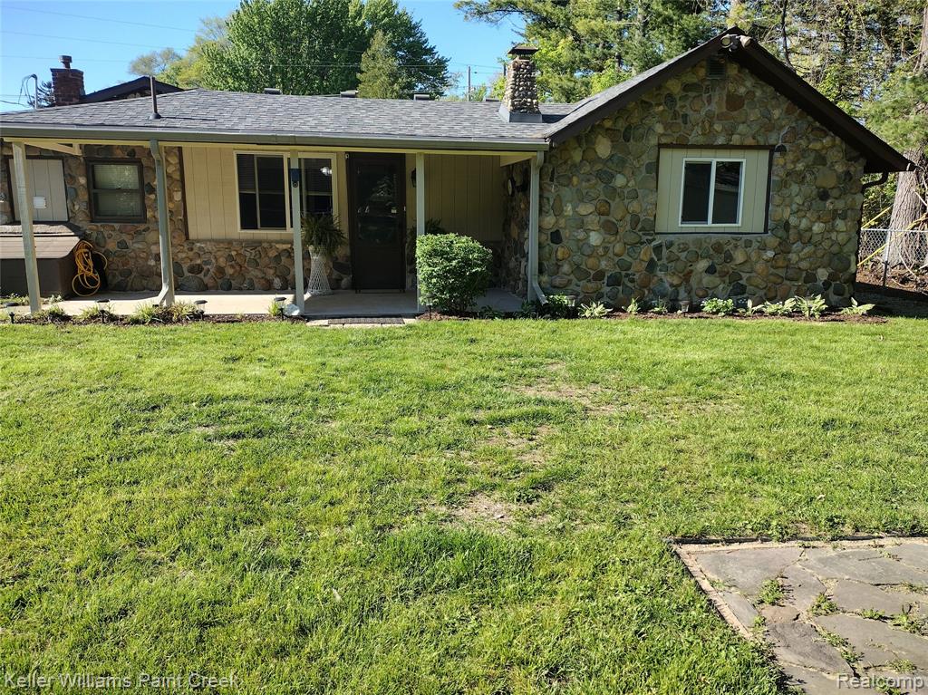 3145 Krafft Road Fort Gratiot, MI 48059 - Photo 2 of 39