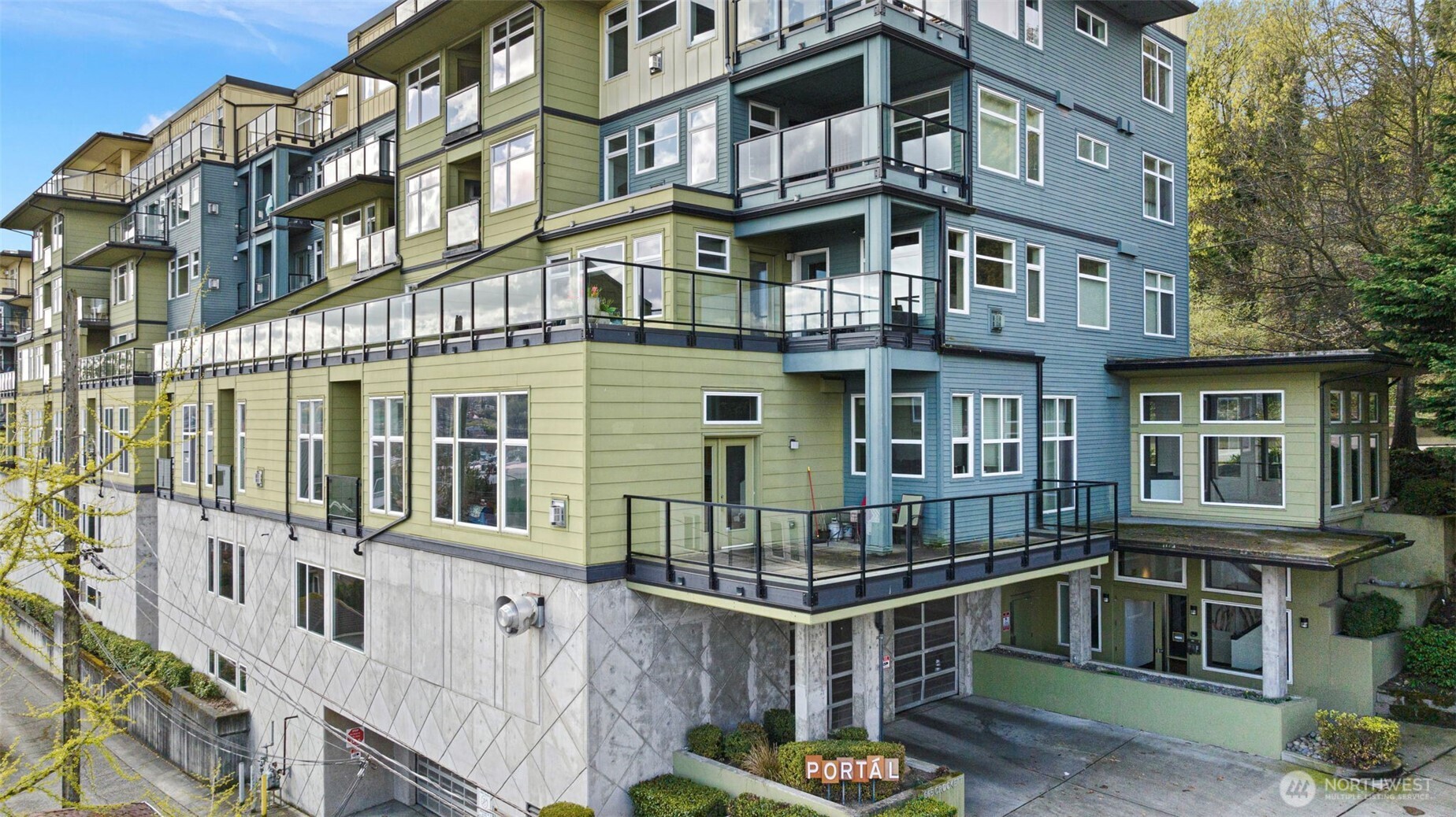 655 Crockett Street, Unit B207 Seattle, WA 98109 - Photo 21 of 27