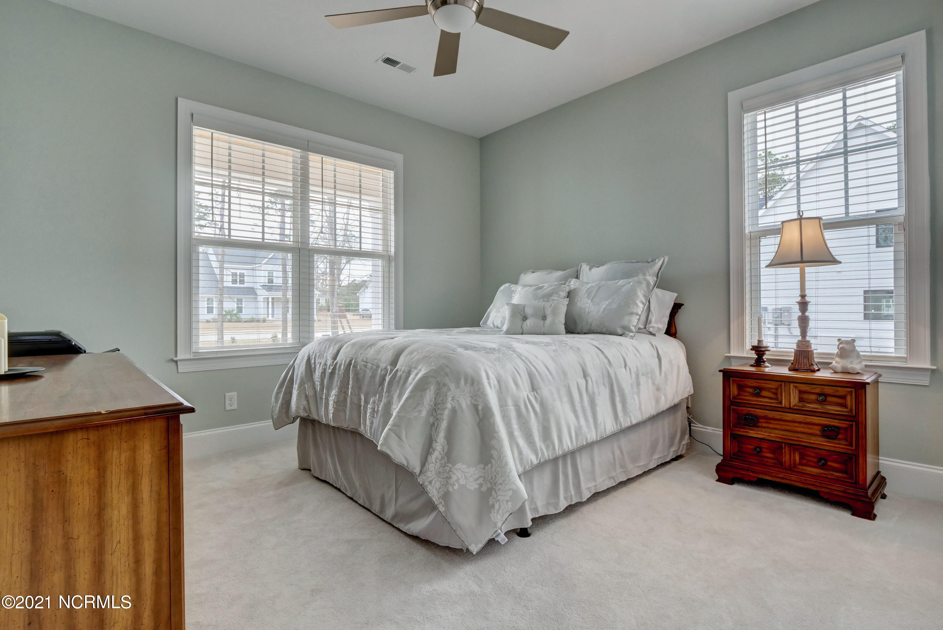 501 Crown Pointe Drive Hampstead, NC 28443 - Photo 16 of 32 016_p4655106_07_08_09_10_11_12