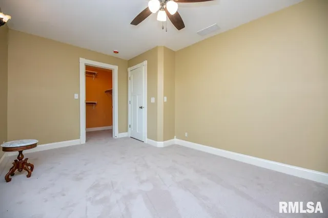 $369,000 | 22014 Highway 40, Edelstein, IL 61526