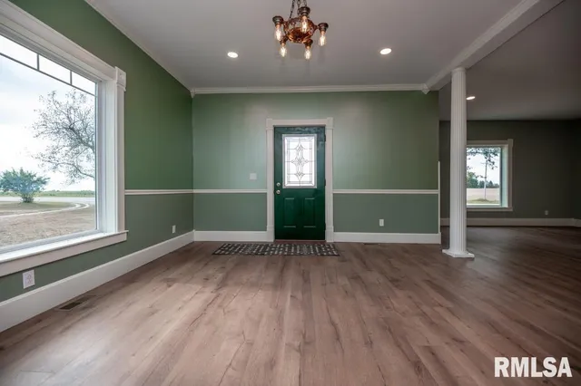 $369,000 | 22014 Highway 40, Edelstein, IL 61526