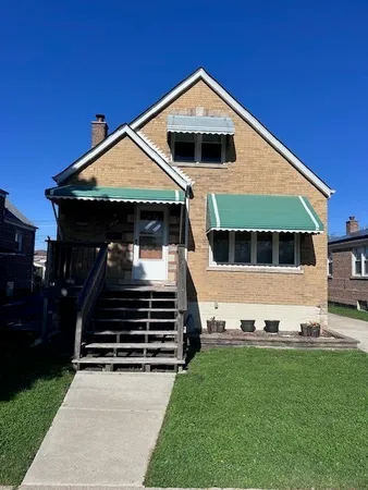 $3,200 | 5224 South Rutherford Avenue, Chicago, IL 60638