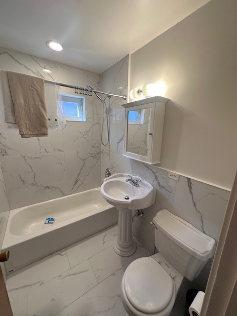 5224 South Rutherford Avenue Chicago, IL 60638 - Photo 9 of 13