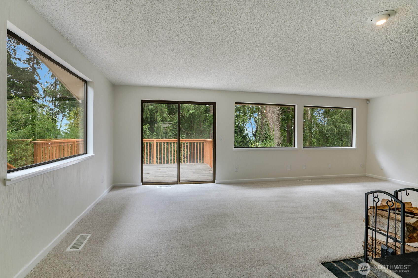 4270 Fir Drive Northeast Bremerton, WA 98310 - Photo 9 of 40