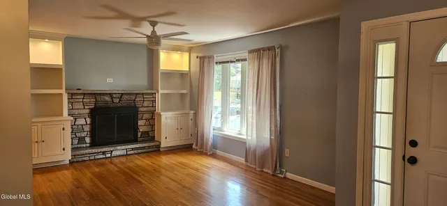 $449,777 | 25 Louise Drive, Colonie, NY 12110