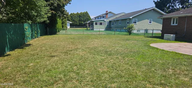 $449,777 | 25 Louise Drive, Colonie, NY 12110