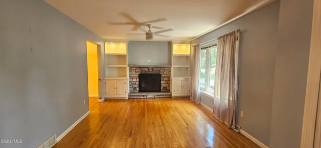 $449,777 | 25 Louise Drive, Colonie, NY 12110