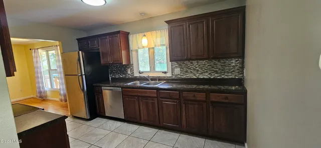 $449,777 | 25 Louise Drive, Colonie, NY 12110