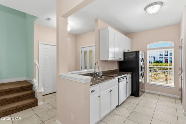 $2,500 | 3709 Tiki Drive, Panama City Beach, FL 32408