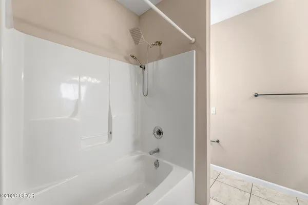 $2,500 | 3709 Tiki Drive, Panama City Beach, FL 32408