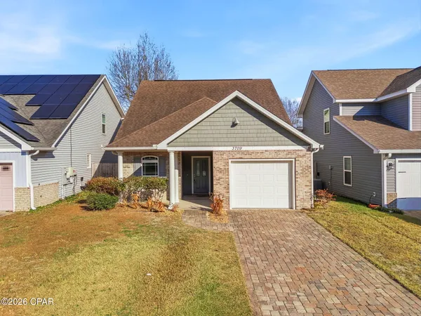 $2,500 | 3709 Tiki Drive, Panama City Beach, FL 32408