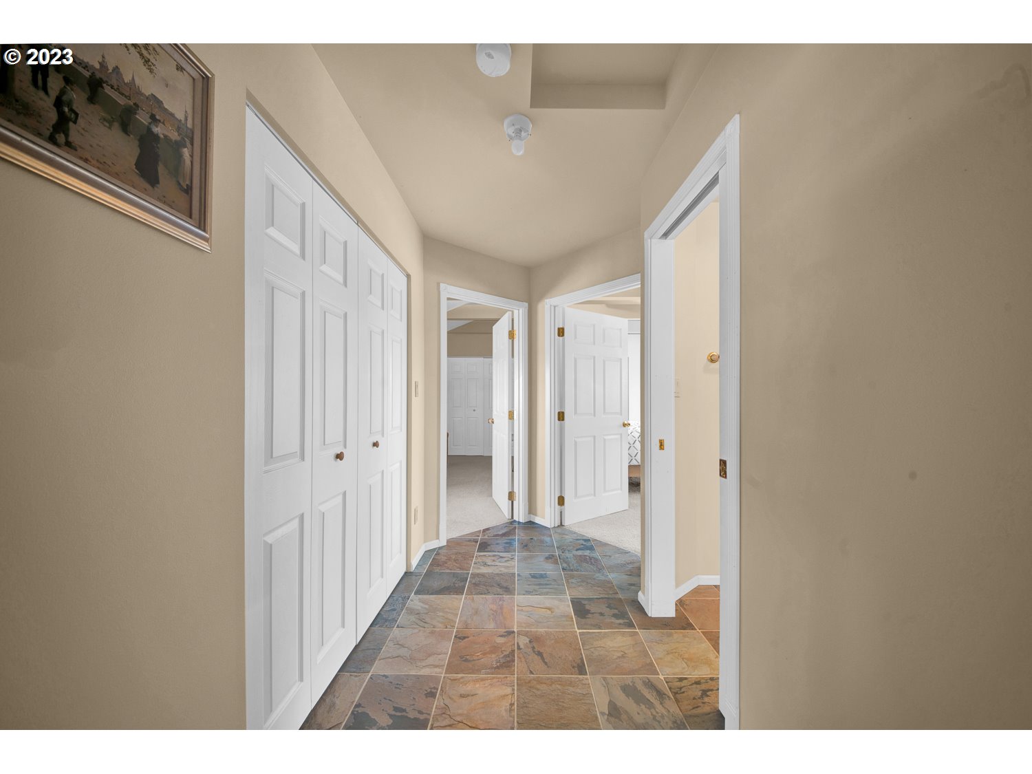 67100 Fryrear Road Bend, OR 97703 - Photo 33 of 37 a view interior of a house