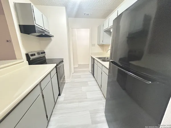 $1,150 | 6311 Waddesdon Wood, San Antonio, TX 78233