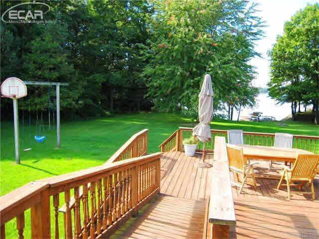 5130 Stanley Road Columbiaville, MI 48421 - Photo 65 of 84 21298384-65.JPG