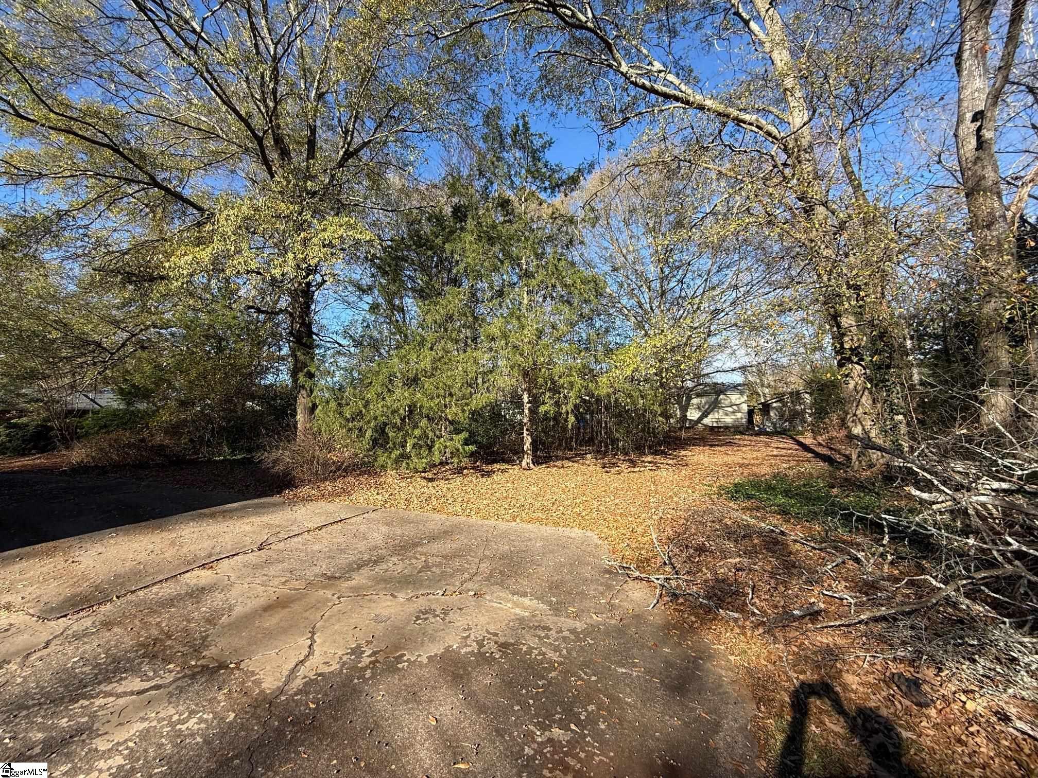 10 Roe Court Greenville, SC 29617 - Photo 2 of 3 Gallery Image 2