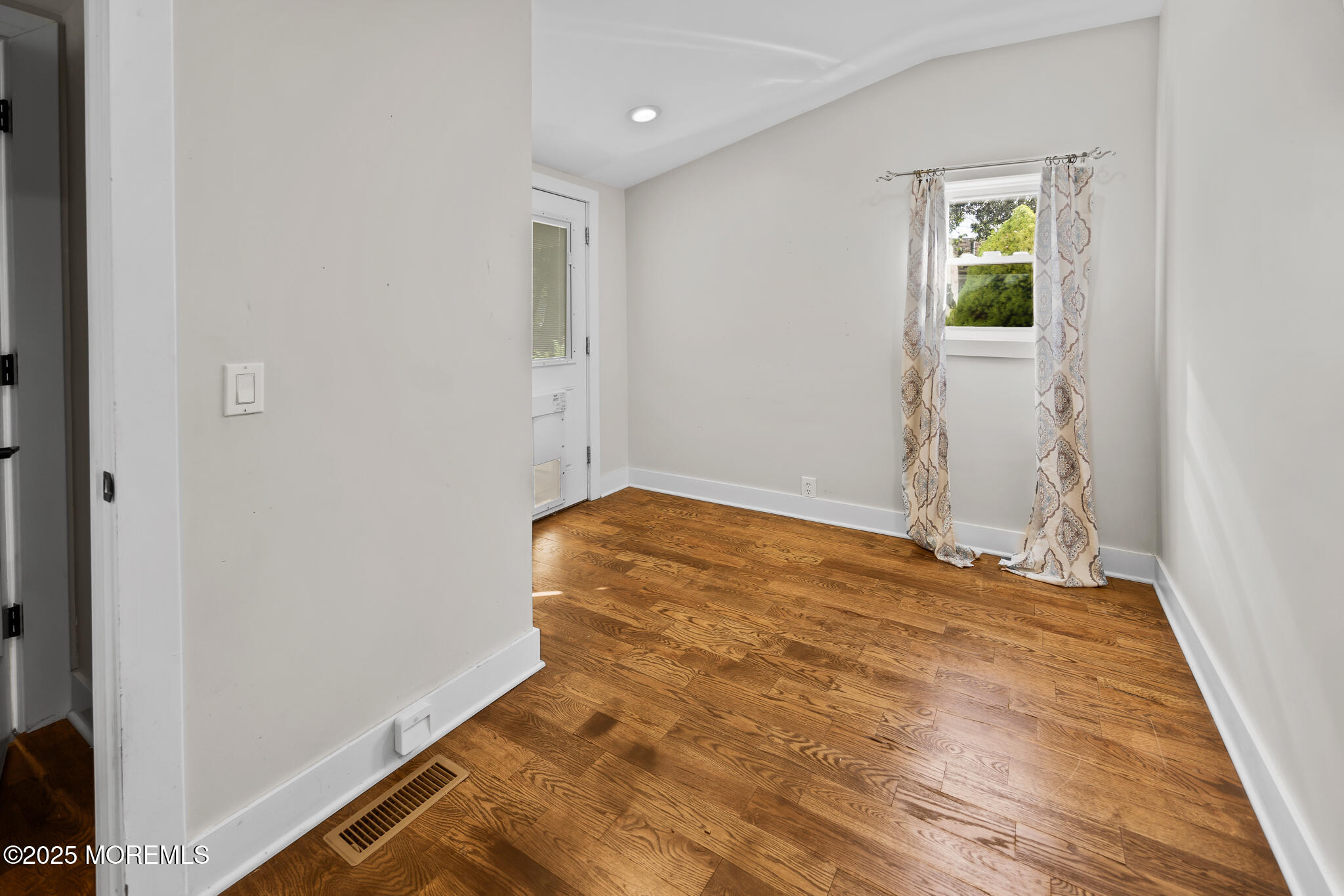 605 Ocean Gate Avenue Ocean Gate, NJ 08740 - Photo 19 of 45 a view of room