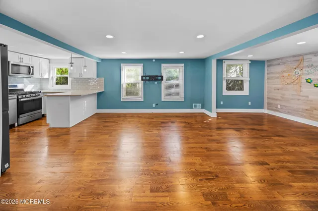 $3,500 | 605 Ocean Gate Avenue, Ocean Gate, NJ 08740