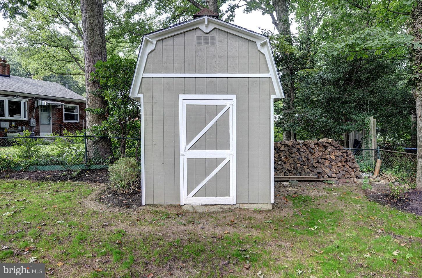 102 Devon Court Silver Spring, MD 20910 - Photo 29 of 29 Additional storage shed