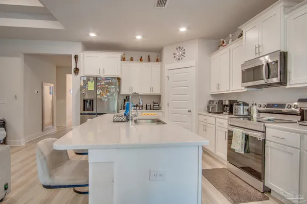 $2,400 | 229 Camellia Drive, Cantonment, FL 32533