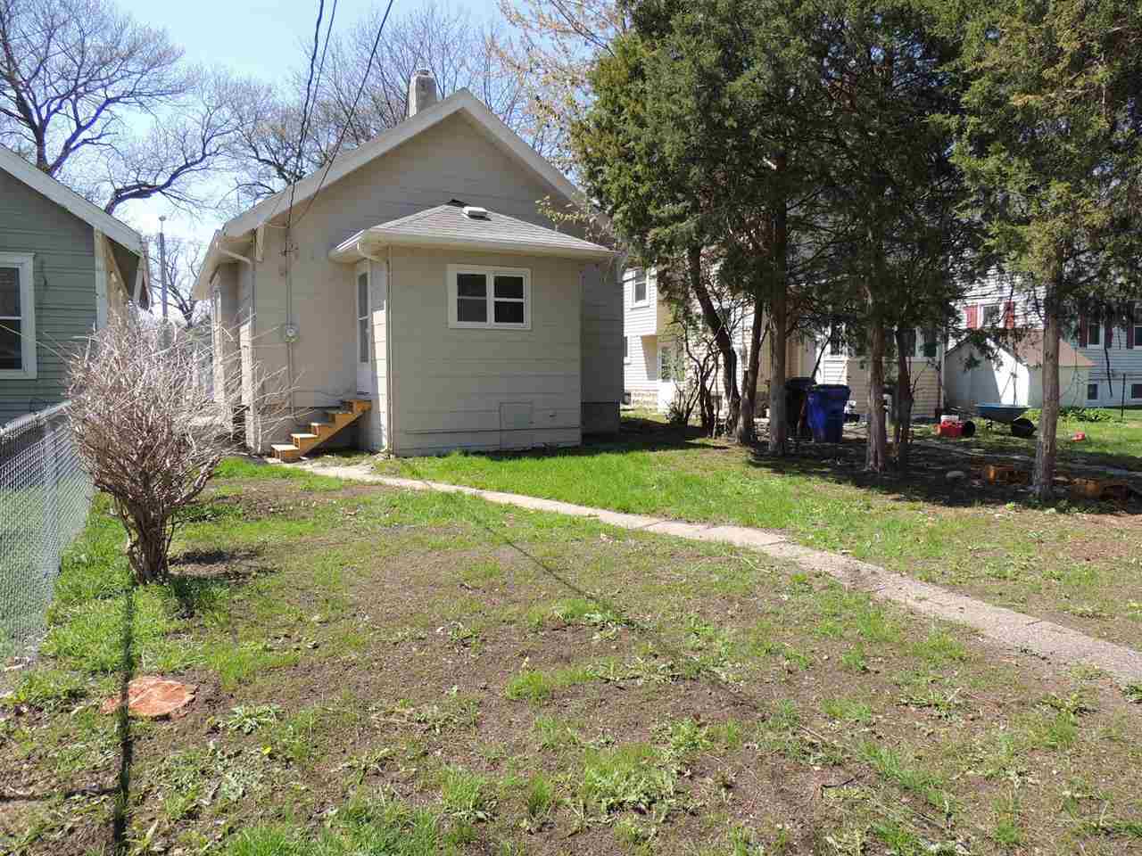 1018 Center Point Road Northeast Cedar Rapids, IA 52402 - Photo 22 of 24 Gallery Image 22