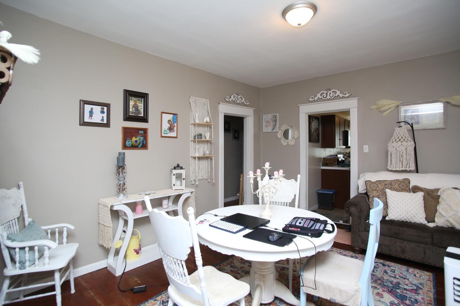1604 Manchester Road Middletown, OH 45042 - Photo 6 of 22 Gallery Image 6