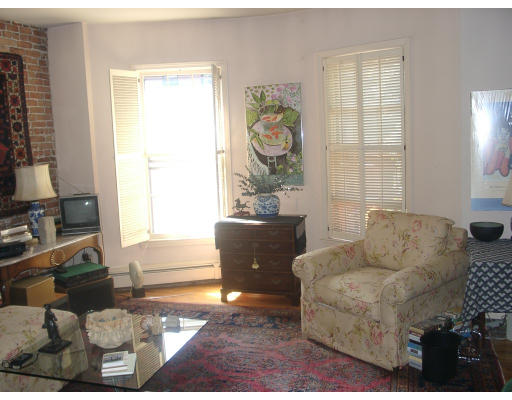 89 Waltham Street, Unit 4 Boston, MA 02118 - Photo 1 of 3