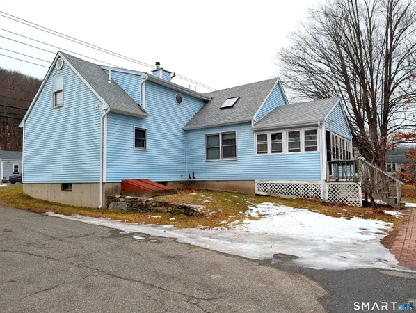 $2,800 | 434 Main Street, East Hartford, CT 06118
