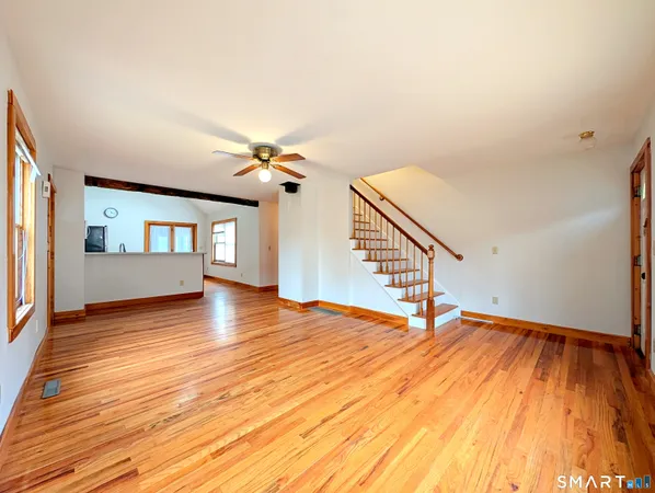 $2,800 | 434 Main Street, East Hartford, CT 06118