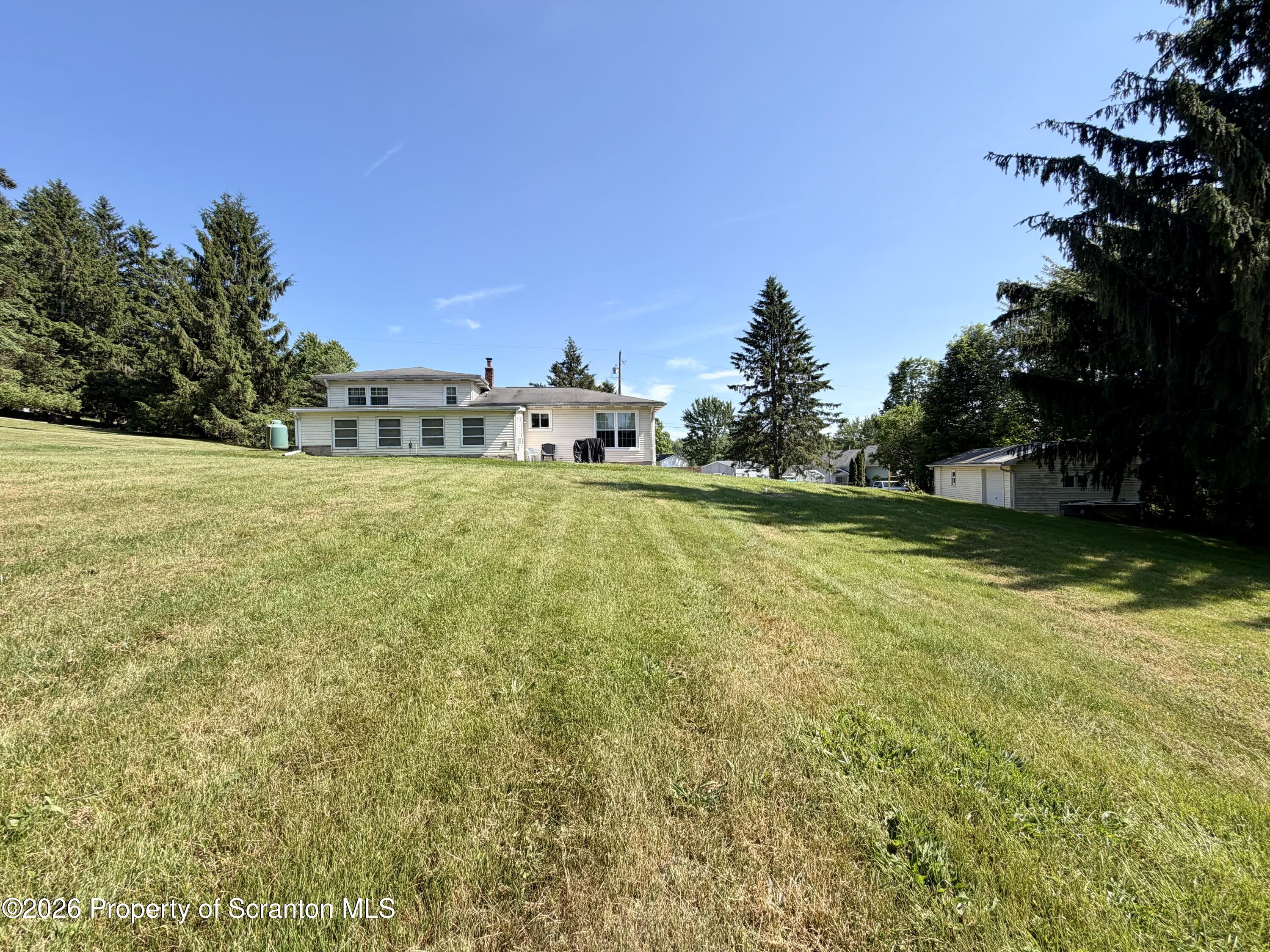 9 Snyder Road Scott Township, PA 18433 - Photo 5 of 23 IMG_8987
