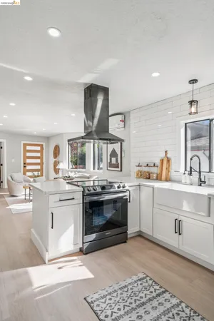 $799,000 | 3223 Courtland Avenue, Oakland, CA 94619