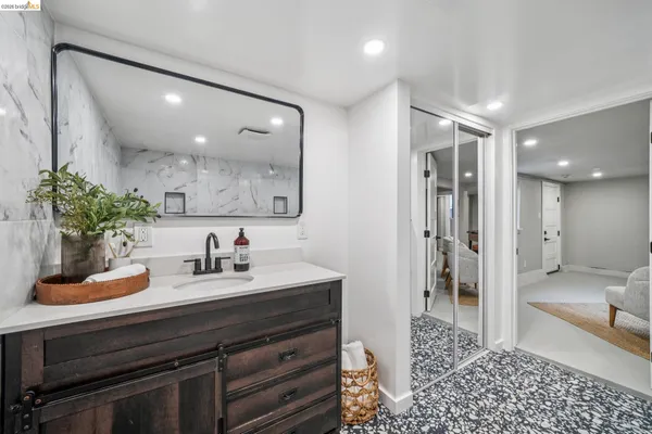$799,000 | 3223 Courtland Avenue, Oakland, CA 94619