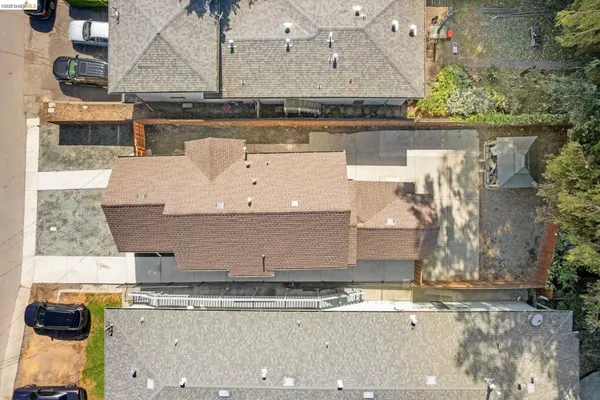 $799,000 | 3223 Courtland Avenue, Oakland, CA 94619