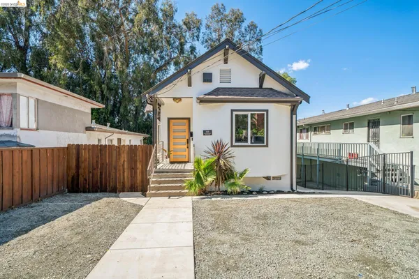 $799,000 | 3223 Courtland Avenue, Oakland, CA 94619