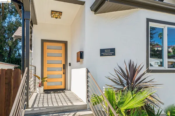 $799,000 | 3223 Courtland Avenue, Oakland, CA 94619