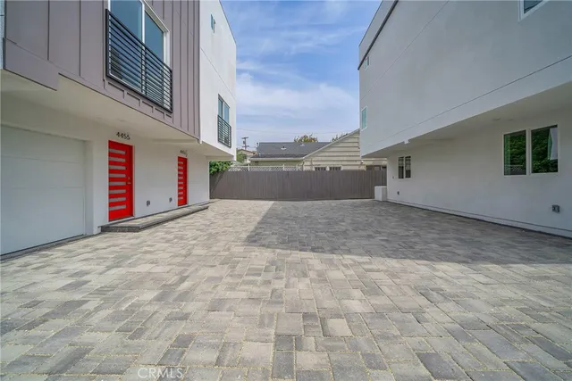 $5,000 | 4455 Colfax Avenue, Unit 4, Studio City, CA 91607