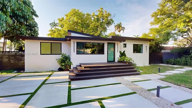 $1,150,000 | 641 Nightingale Avenue, Miami Springs, FL 33166