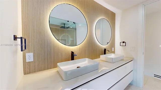 $1,150,000 | 641 Nightingale Avenue, Miami Springs, FL 33166